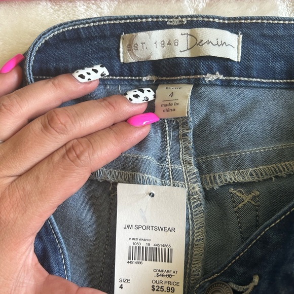 C Denim 2 bran new woman capris - Picture 9 of 16